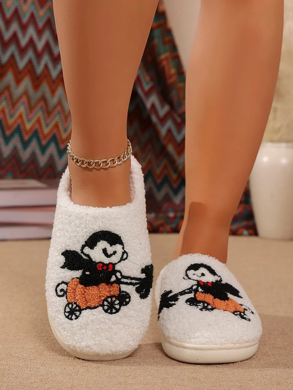 Halloween pumpkin plush slippers