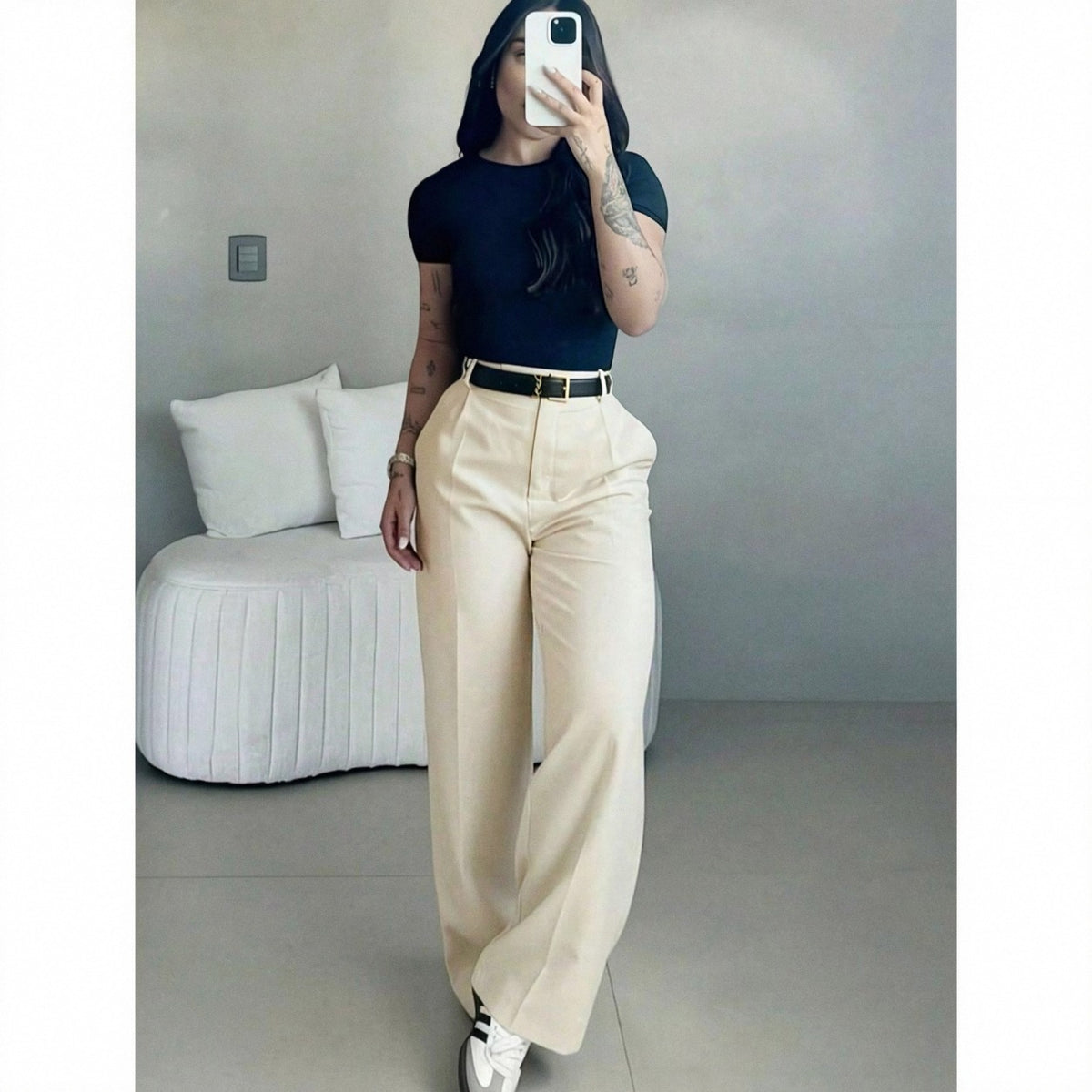 High-waisted wide-leg trousers in Beige