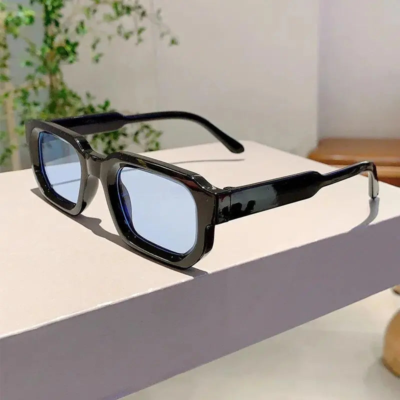 Vintage rectangle sunglasses detail